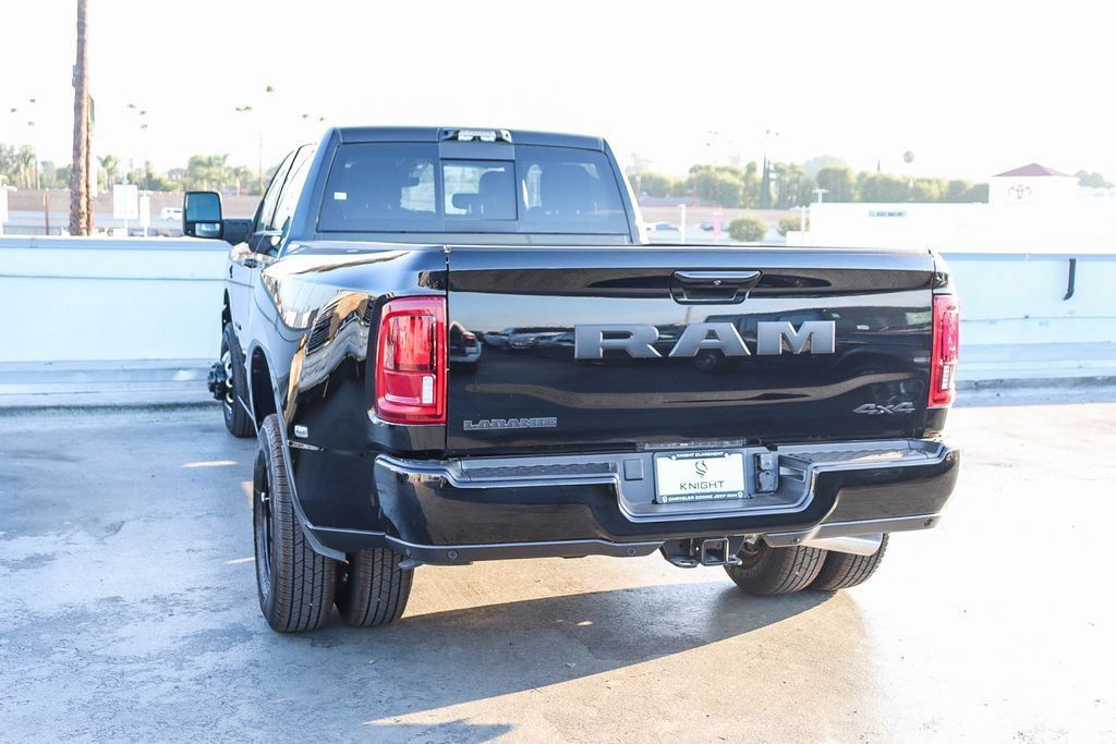 New 2026 RAM 3500 Laramie AWD/4WD image 7