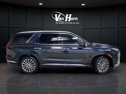 Used 2024 Hyundai Palisade Calligraphy FWD image 8