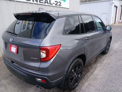 Used 2021 Honda Passport Sport image 3