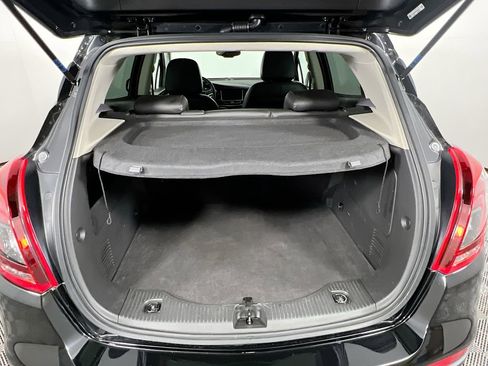 Used 2018 Buick Encore Essence image 24