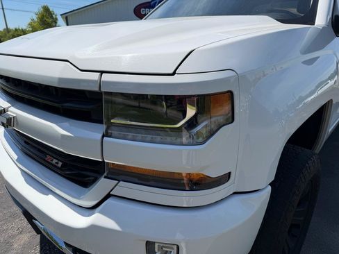 Used 2017 Chevrolet Silverado 1500 LT w/ All Star Edition AWD/4WD image 11