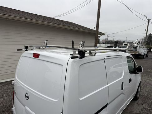 Used 2021 Nissan NV200 SV image 13