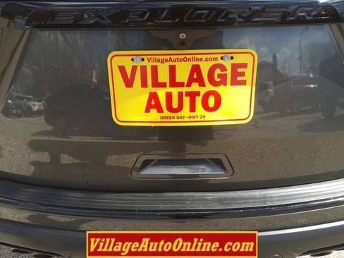 Used 2018 Ford Explorer Sport AWD/4WD image 14