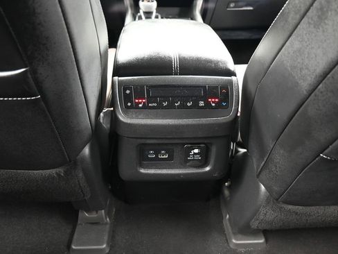 Used 2022 Nissan Pathfinder Platinum w/ Cargo Package FWD image 46