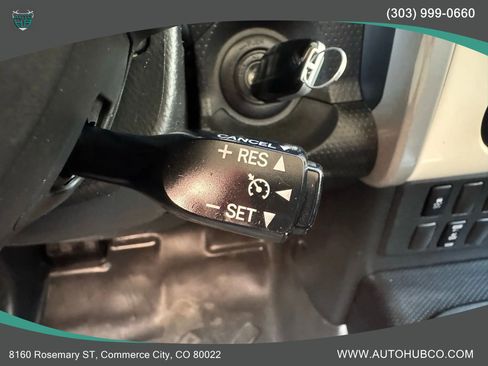 Used 2013 Toyota FJ Cruiser 4WD w/ Convenience Pkg image 20