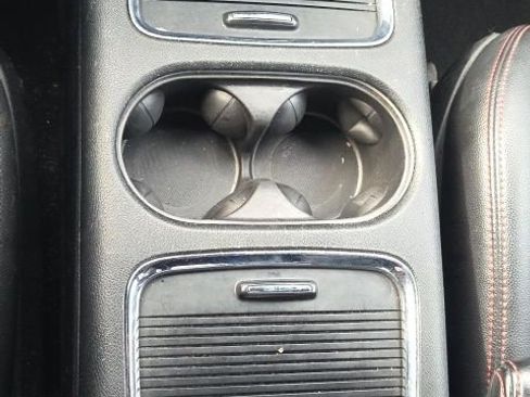 Used 2019 Dodge Grand Caravan GT image 32