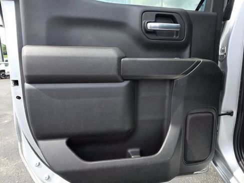 Used 2021 Chevrolet Silverado 1500 LT AWD/4WD image 21