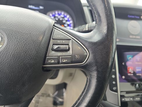 Used 2015 INFINITI Q50 AWD w/ Moonroof Package image 17