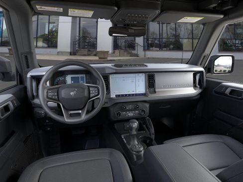 New 2025 Ford Bronco Big Bend w/ Black Diamond Package image 9