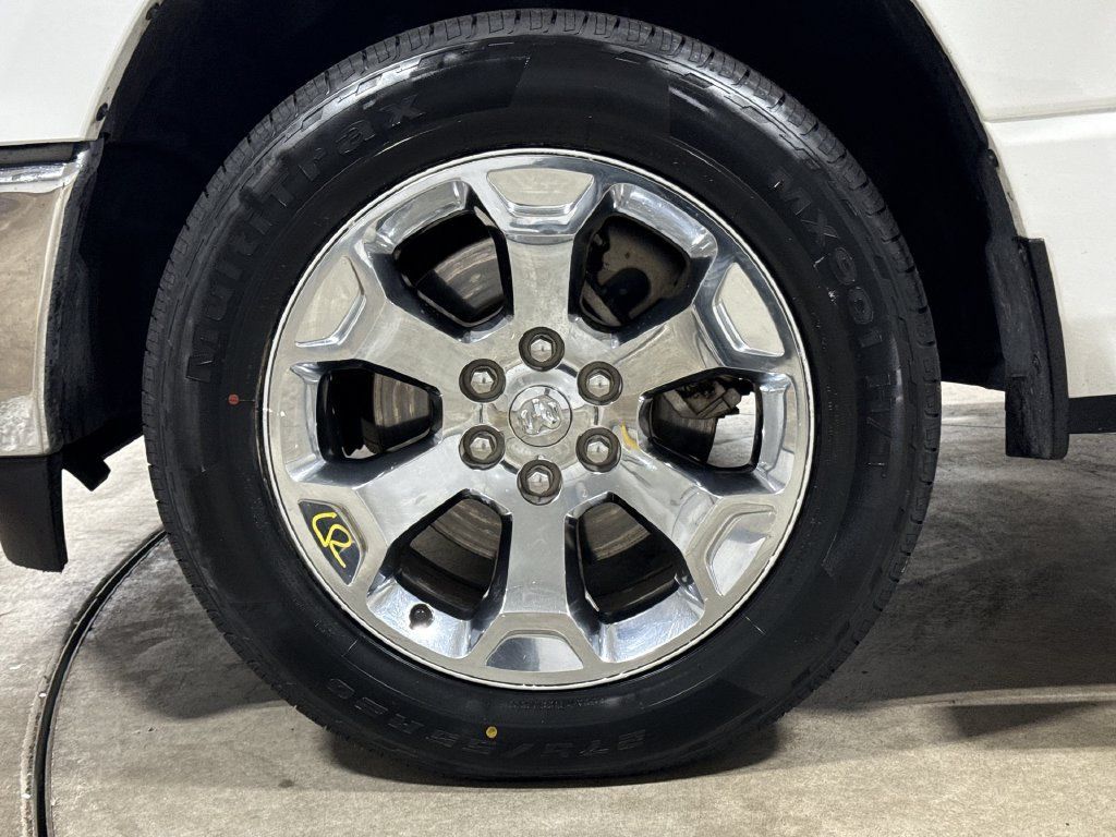 Used 2019 RAM 1500 Big Horn AWD/4WD image 26