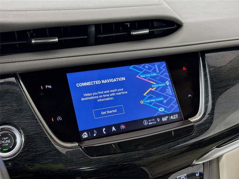 Used 2023 Cadillac XT6 Premium Luxury image 6