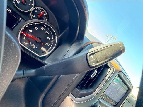 Used 2021 Chevrolet Silverado 1500 LT Trail Boss w/ Bed Protection Package image 18