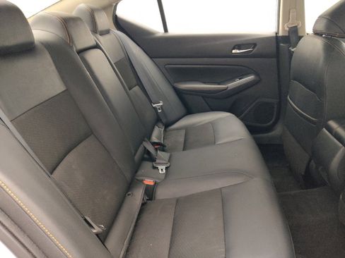 Used 2019 Nissan Altima 2.5 SR AWD/4WD image 19
