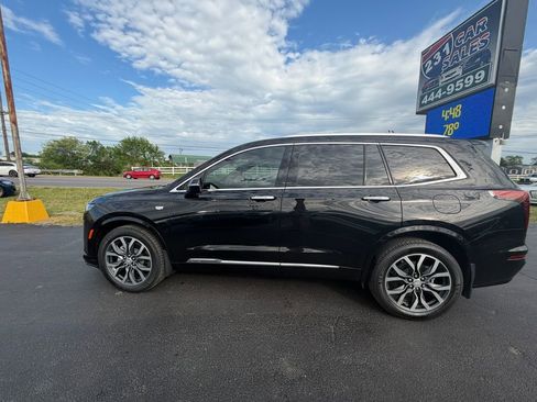 Used 2024 Cadillac XT6 Premium Luxury image 6