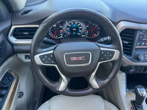 Used 2017 GMC Acadia Denali w/ Technology Package AWD/4WD image 14
