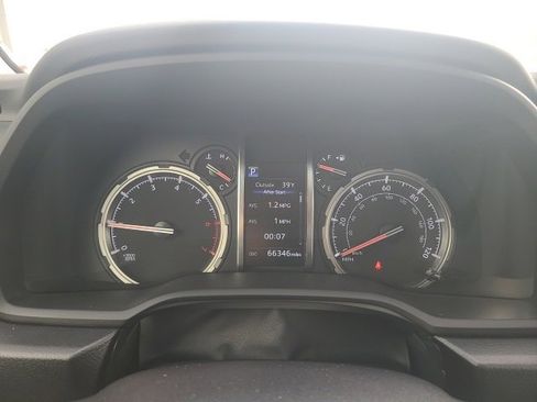 Used 2021 Toyota 4Runner TRD Off-Road Premium w/ Moonroof Package image 25