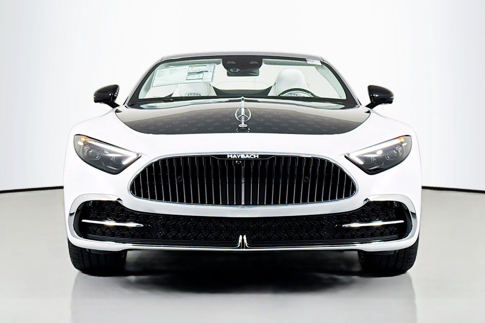 New 2026 Mercedes-Benz Maybach SL 680 image 3