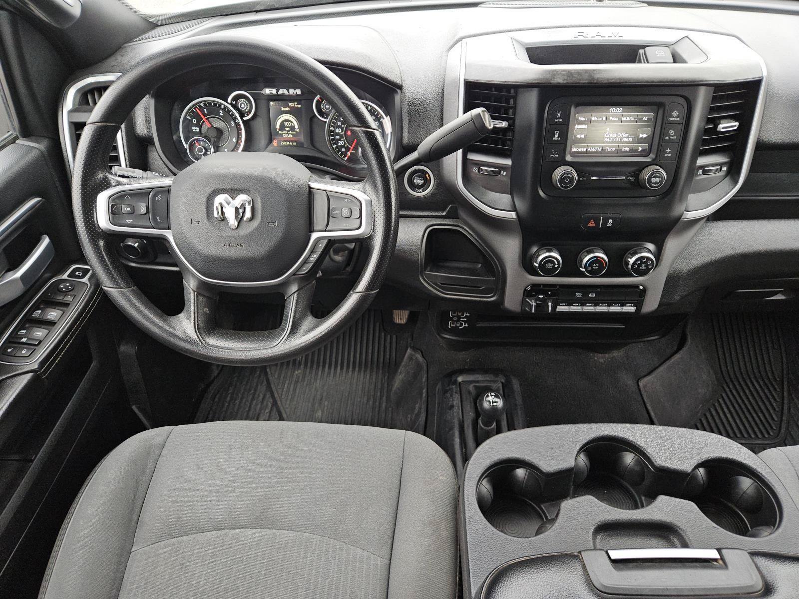 Used 2024 RAM 3500 SLT w/ Quick Order Package 2YG SLT AWD/4WD image 9