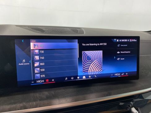 Certified 2024 BMW X5 xDrive40i w/ Parking Assistance Package AWD/4WD image 19