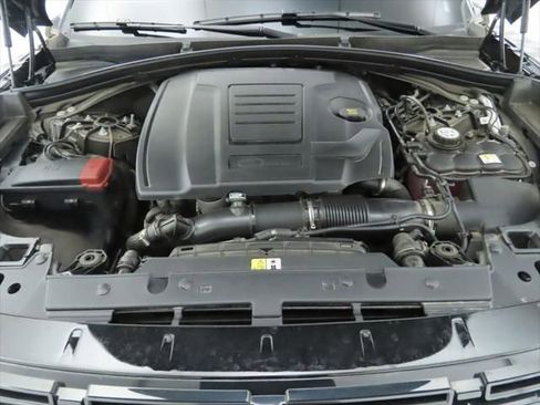 New 2026 Land Rover Range Rover Velar Dynamic SE image 31