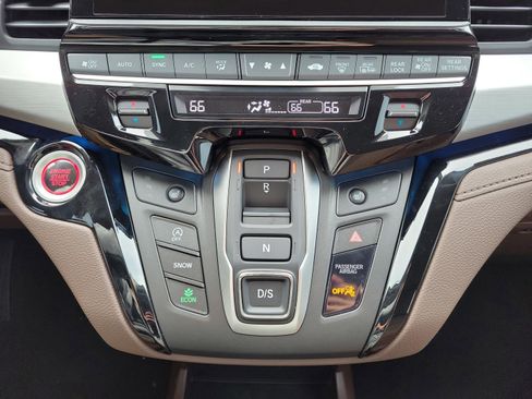 New 2026 Honda Odyssey Touring image 20