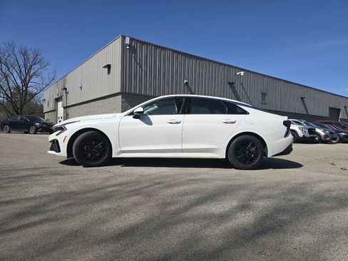 Used 2025 Kia K5 LXS image 11