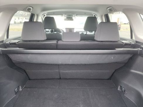 Used 2024 Toyota RAV4 XLE image 15