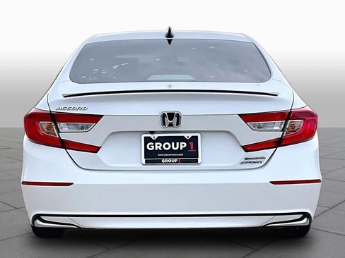 Used 2022 Honda Accord Sport image 4