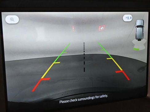 Used 2025 Ford Bronco Badlands image 15