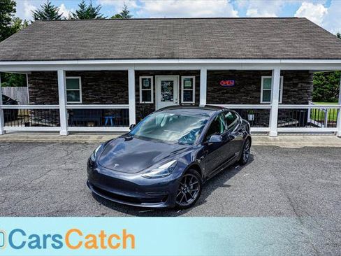 Used 2021 Tesla Model 3 Standard Range Plus RWD image 2
