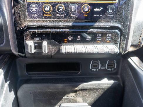 Used 2020 RAM 1500 Limited AWD/4WD image 24