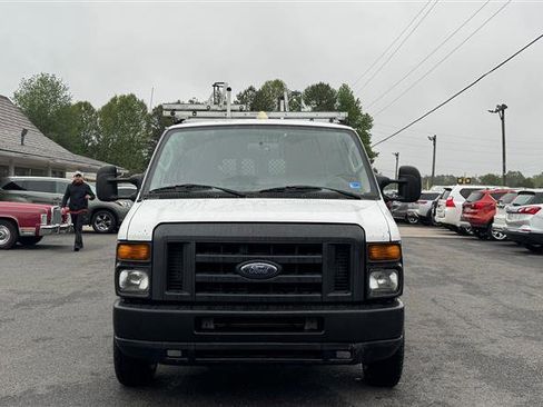 Used 2013 Ford E-150 and Econoline 150 RWD image 3