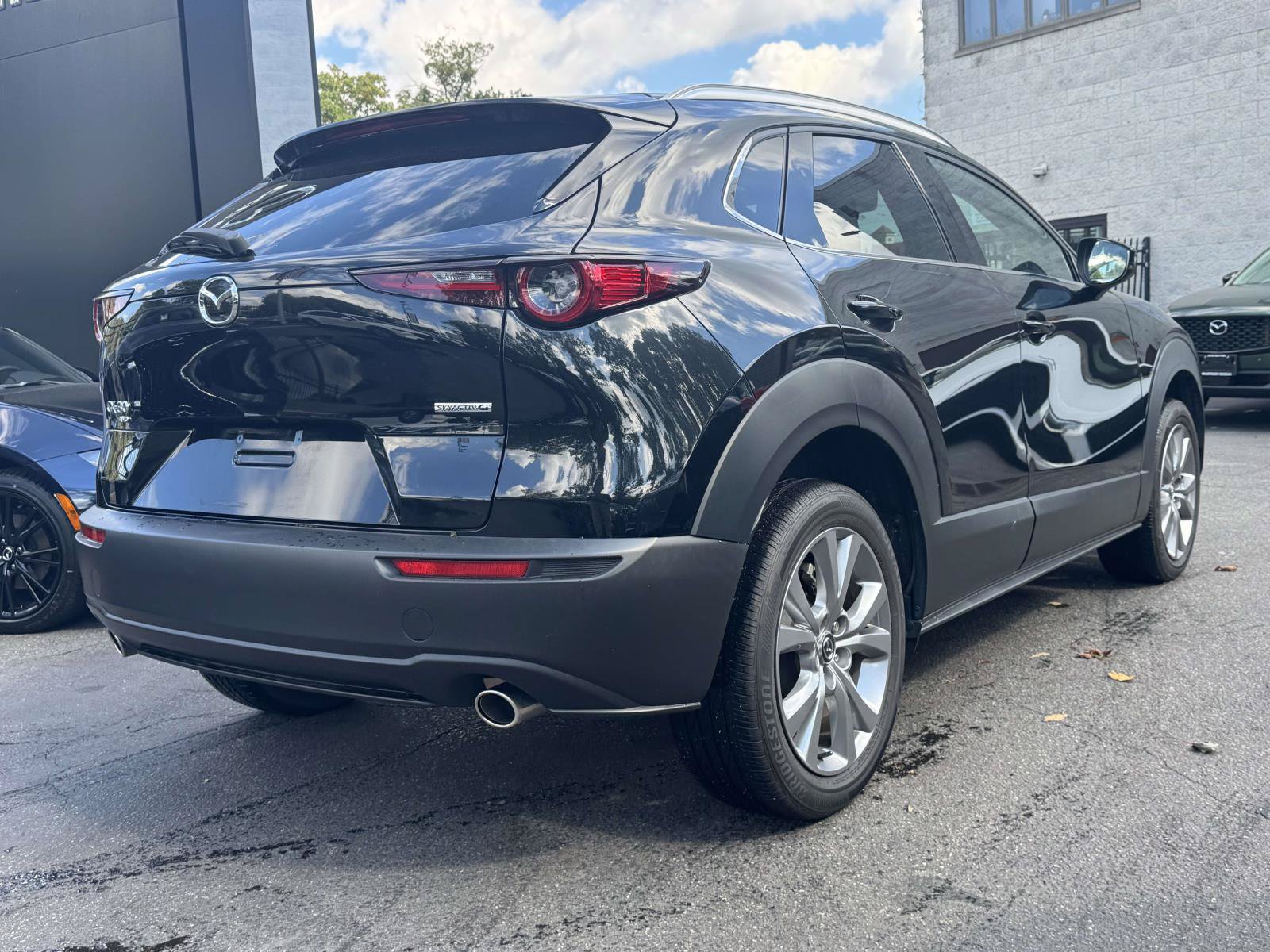 Certified 2023 MAZDA CX-30 AWD 2.5 S w/ Premium Package image 5