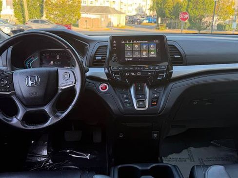 Used 2021 Honda Odyssey EX-L image 23