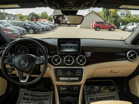 Used 2018 Mercedes-Benz CLA 250 image 13