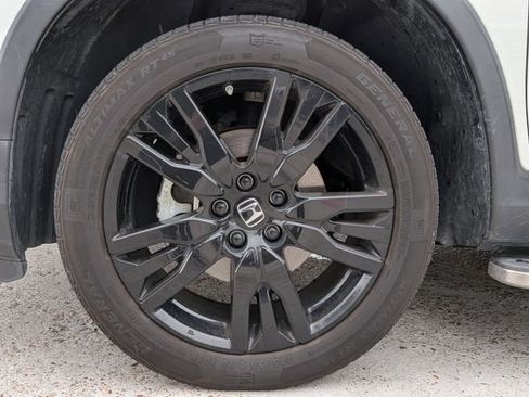 Used 2021 Honda Pilot Black Edition image 9