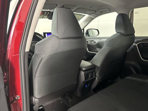 Used 2024 Toyota RAV4 LE FWD image 22