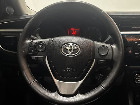 Used 2015 Toyota Corolla S image 4