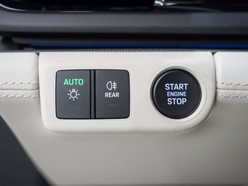 Used 2026 Porsche Panamera 4 AWD/4WD image 25