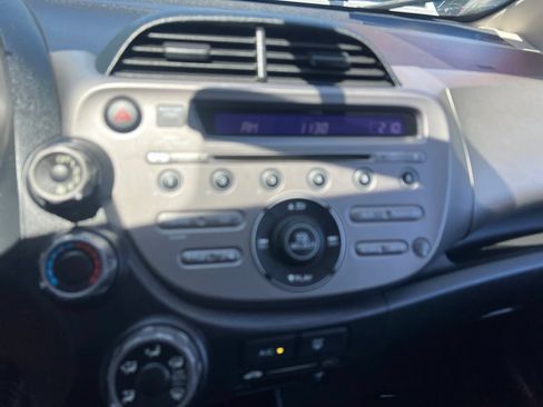 Used 2013 Honda Fit image 47