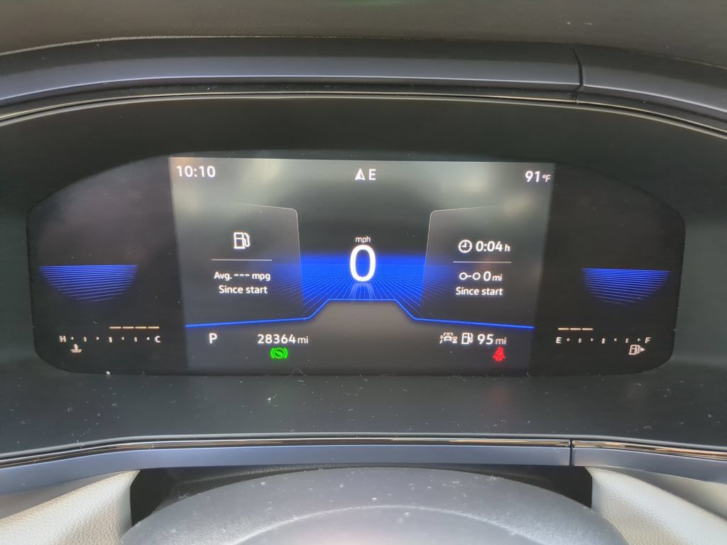Certified 2022 Volkswagen Taos SE FWD image 32