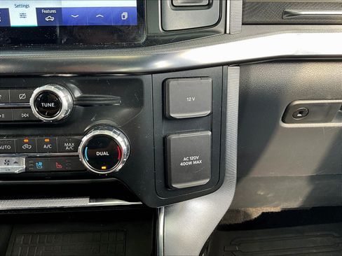 Used 2022 Ford F150 Platinum w/ Equipment Group 701A High AWD/4WD image 17