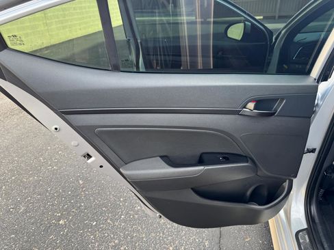 Used 2018 Hyundai Elantra Sport image 14