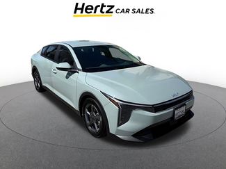 Used 2025 Kia K4 LXS video 1