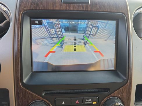 Used 2013 Ford F150 Lariat w/ Mid Equipment Group image 17