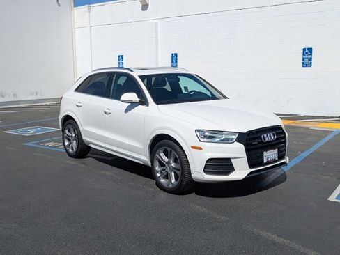 Used 2016 Audi Q3 2.0T Premium Plus w/ Technology Package image 3