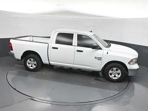 Used 2023 RAM 1500 Classic SLT w/ Electronics Group AWD/4WD image 39