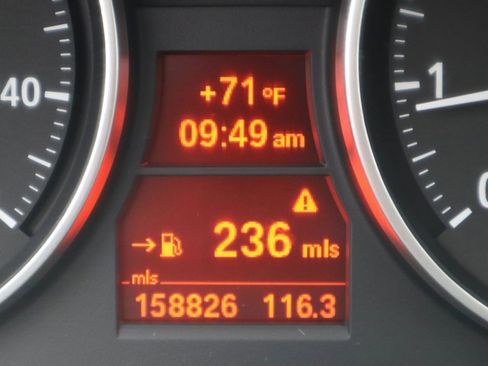 Used 2011 BMW 328i Sedan RWD image 34