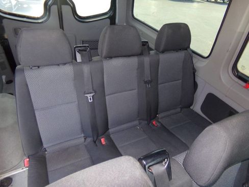 Used 2011 Mercedes-Benz Sprinter 2500 image 22