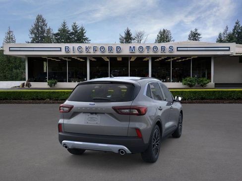 New 2025 Ford Escape SE w/ PHEV Premium Package image 8